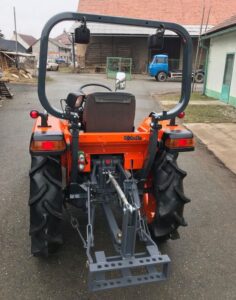 Kubota GL221 mini-tractor