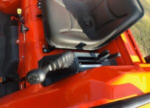 Kubota GL221 mini-tractor